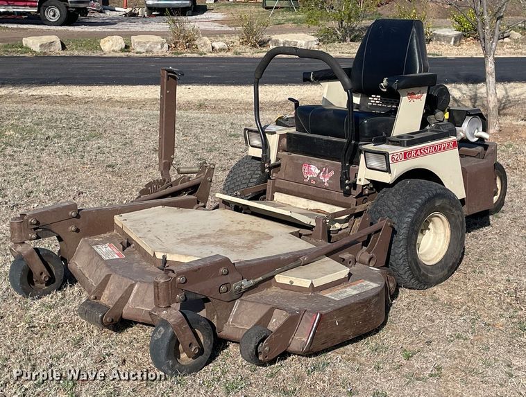 image for item MY9237 Grasshopper 620T2  ZTR lawn mower