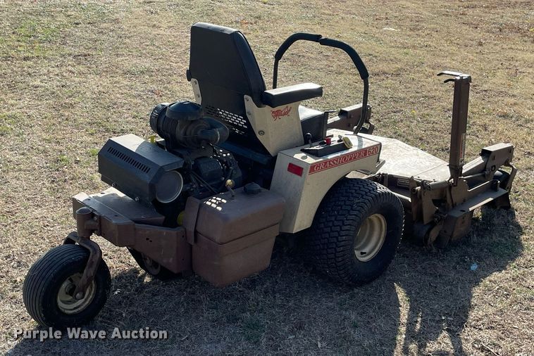 image for item MY9237 Grasshopper 620T2  ZTR lawn mower