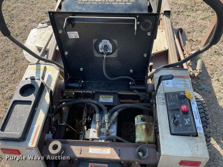 image for item MY9237 Grasshopper 620T2  ZTR lawn mower