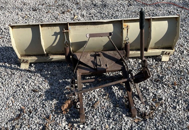 image for item MY9237 Grasshopper 620T2  ZTR lawn mower