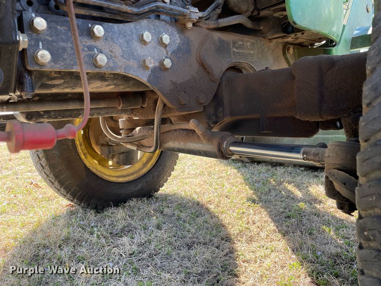 image for item MY9240 2006 John Deere 3120  tractor