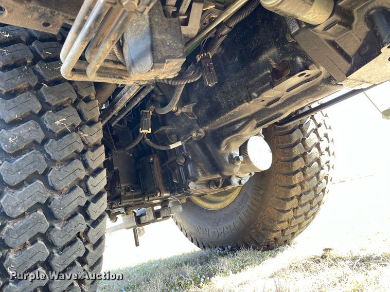 image for item MY9240 2006 John Deere 3120  tractor