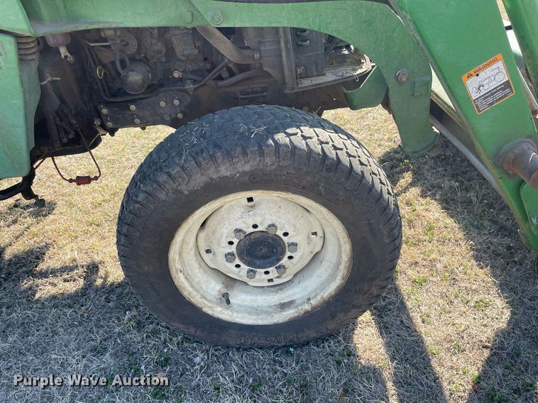 image for item MY9240 2006 John Deere 3120  tractor