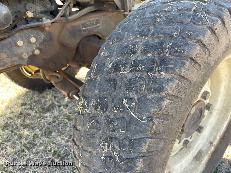 image for item MY9240 2006 John Deere 3120  tractor