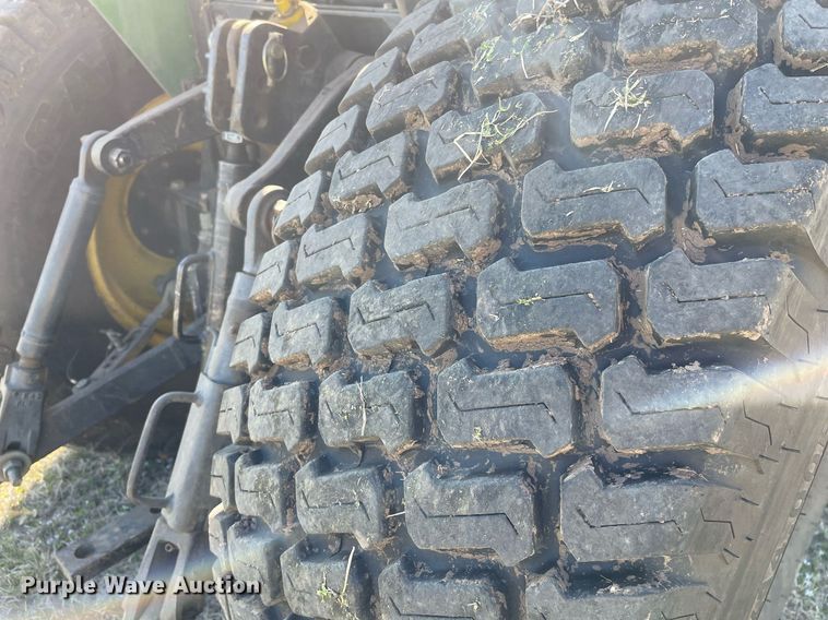 image for item MY9240 2006 John Deere 3120  tractor