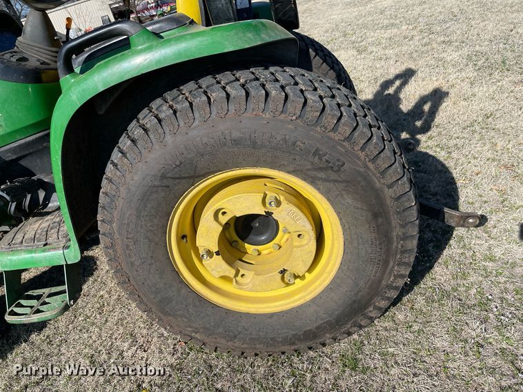 image for item MY9240 2006 John Deere 3120  tractor