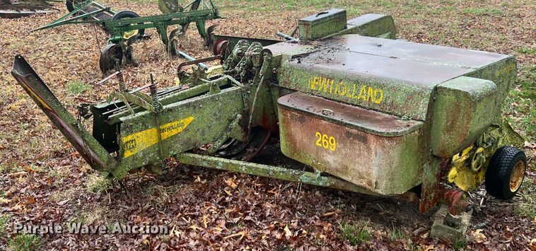 image for item MY9544 New Holland 269  small square baler