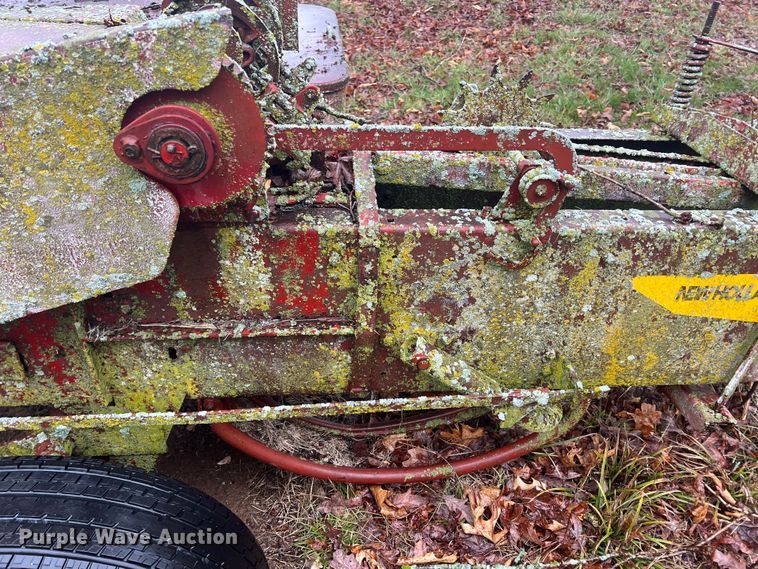 image for item MY9544 New Holland 269  small square baler