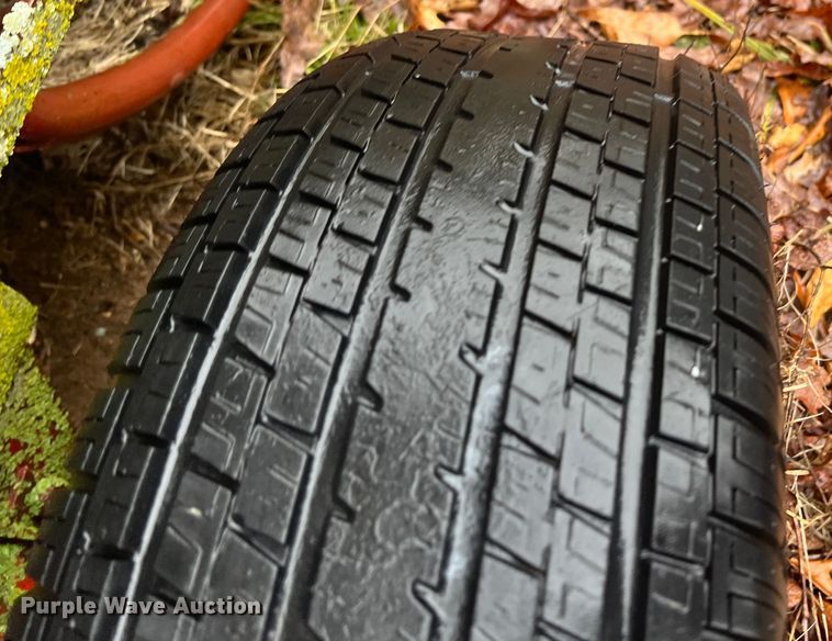 image for item MY9544 New Holland 269  small square baler