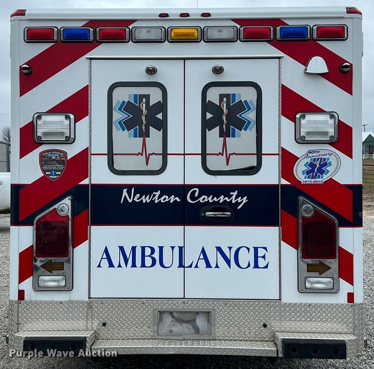 image for item MY9545 2013 Chevrolet Express G3500  ambulance