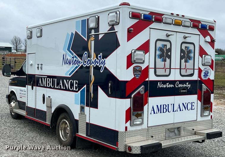 image for item MY9545 2013 Chevrolet Express G3500  ambulance