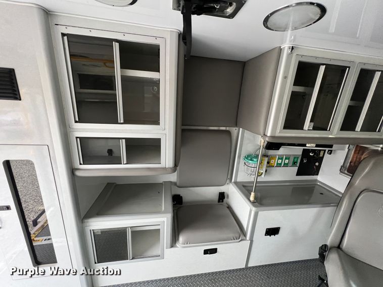 image for item MY9545 2013 Chevrolet Express G3500  ambulance