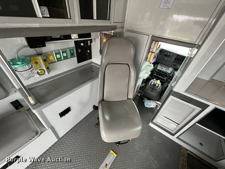 image for item MY9545 2013 Chevrolet Express G3500  ambulance