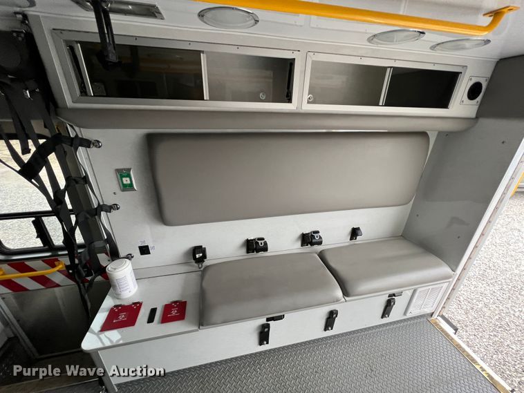 image for item MY9545 2013 Chevrolet Express G3500  ambulance