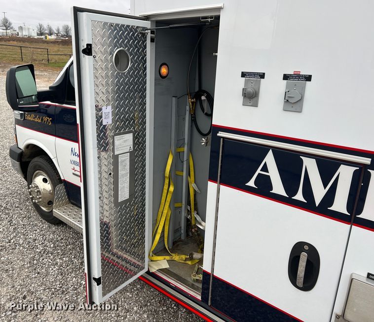 image for item MY9545 2013 Chevrolet Express G3500  ambulance