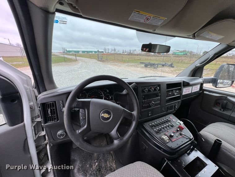 image for item MY9545 2013 Chevrolet Express G3500  ambulance