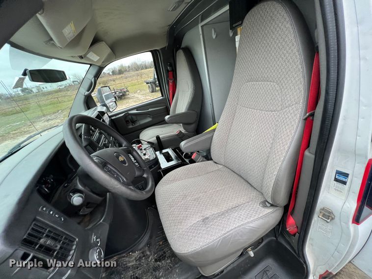 image for item MY9545 2013 Chevrolet Express G3500  ambulance