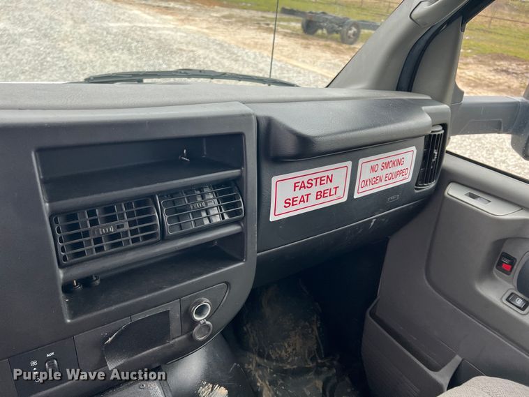 image for item MY9545 2013 Chevrolet Express G3500  ambulance