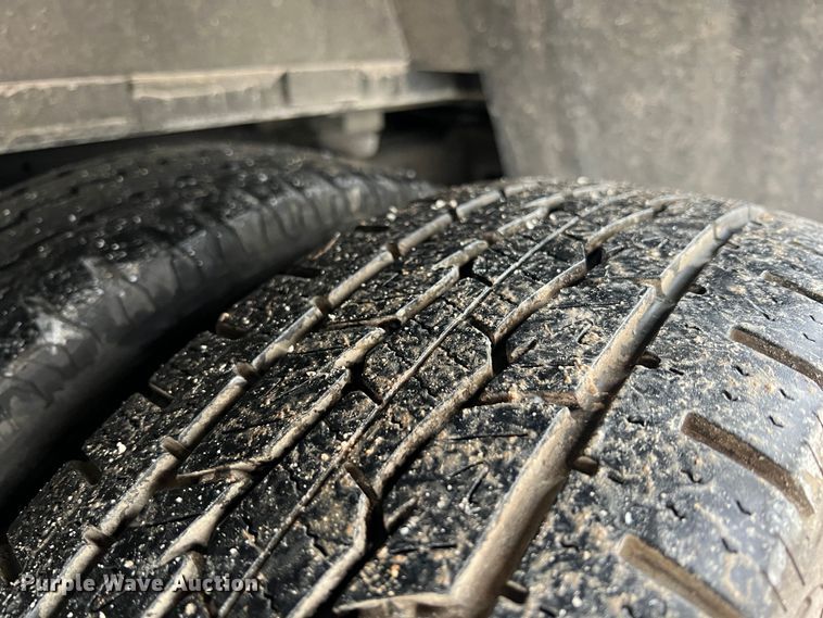 image for item MY9545 2013 Chevrolet Express G3500  ambulance