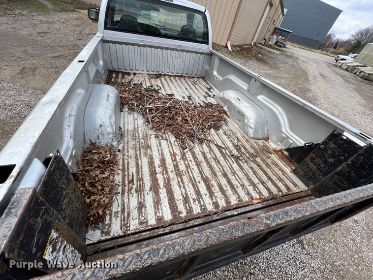 image for item MY9551 2002 Dodge Ram 2500  pickup truck