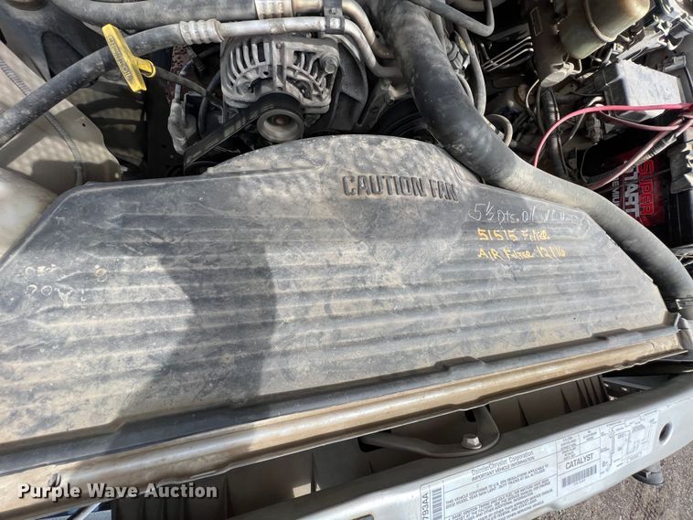 image for item MY9551 2002 Dodge Ram 2500  pickup truck