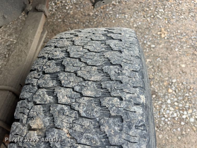 image for item MY9551 2002 Dodge Ram 2500  pickup truck