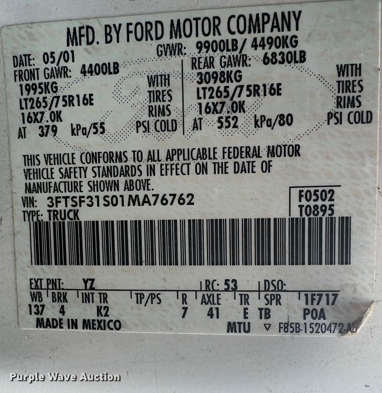 image for item MY9588 2001 Ford F350 Super Duty  utility bed pickup truck