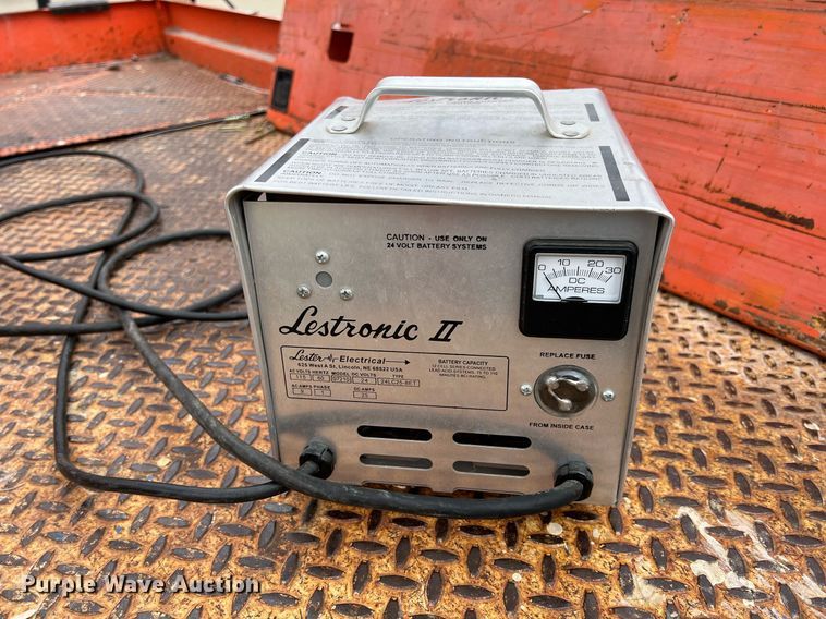 image for item MY9608 1997 JLG 2646  scissor lift