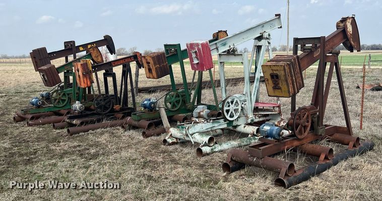 image for item MY9645 (6) pump jacks