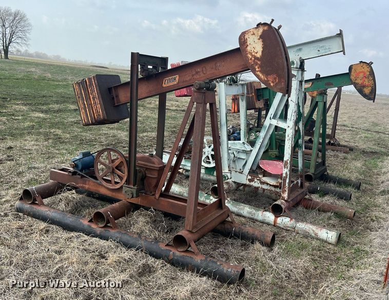 image for item MY9645 (6) pump jacks