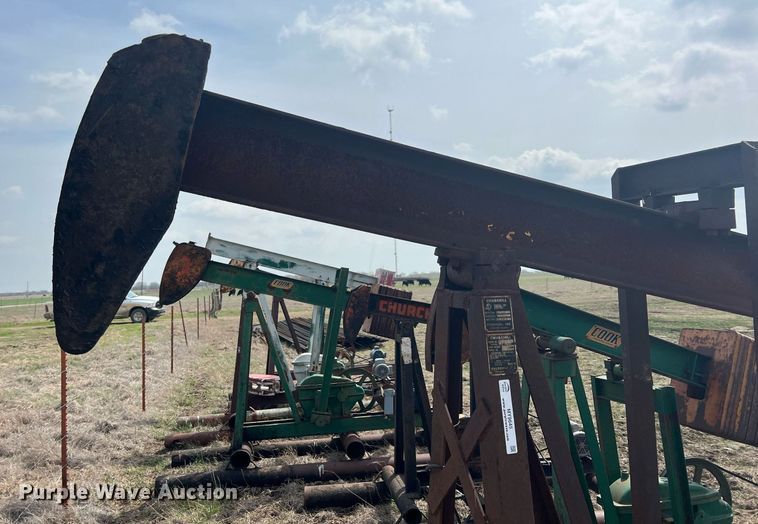 image for item MY9645 (6) pump jacks