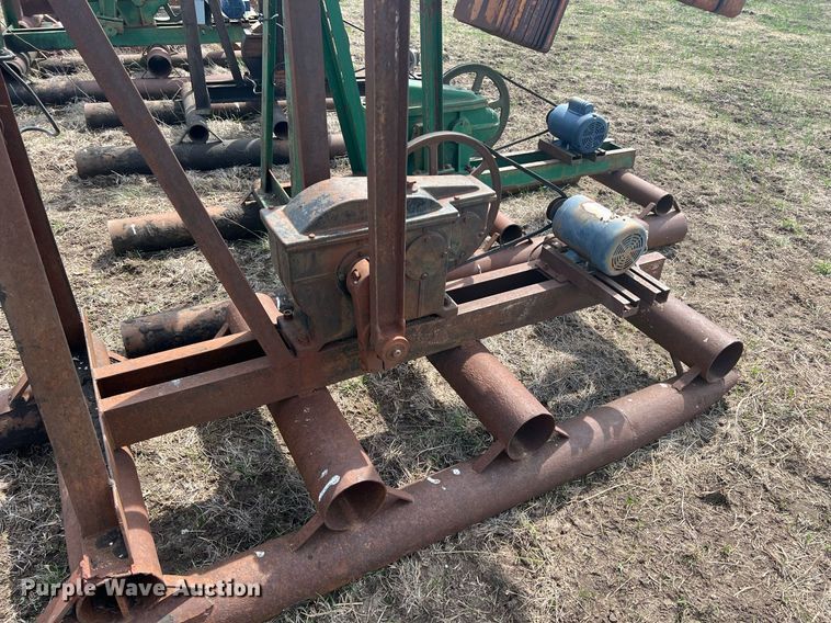 image for item MY9645 (6) pump jacks
