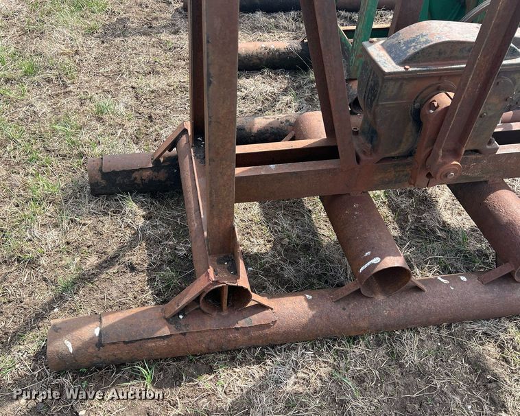 image for item MY9645 (6) pump jacks