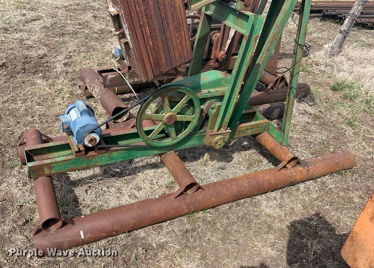 image for item MY9645 (6) pump jacks