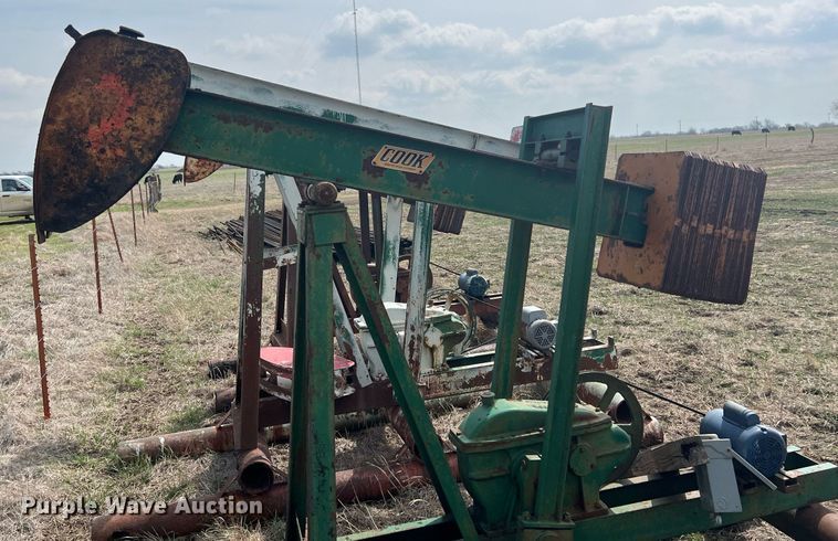 image for item MY9645 (6) pump jacks