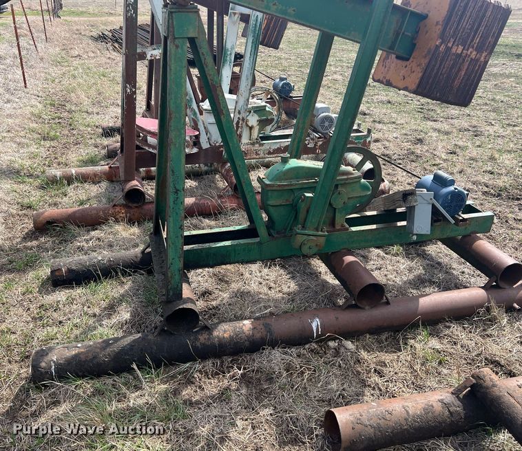 image for item MY9645 (6) pump jacks