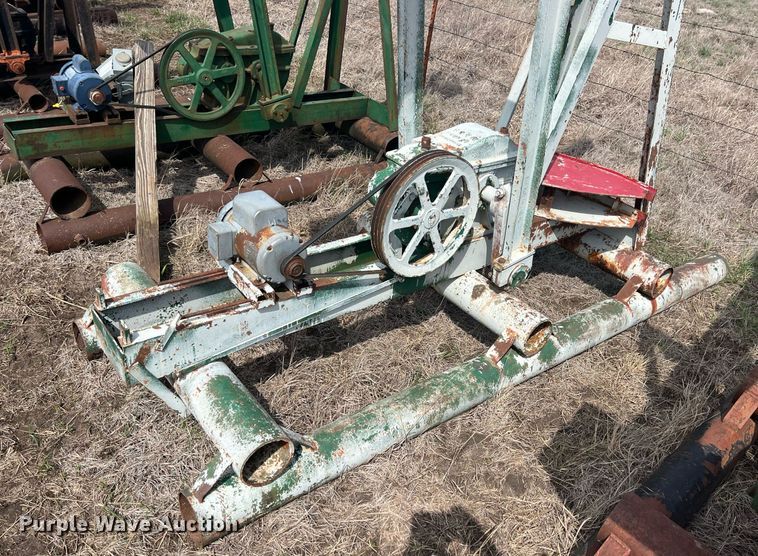 image for item MY9645 (6) pump jacks
