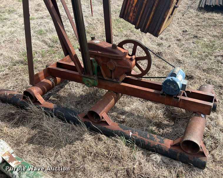 image for item MY9645 (6) pump jacks