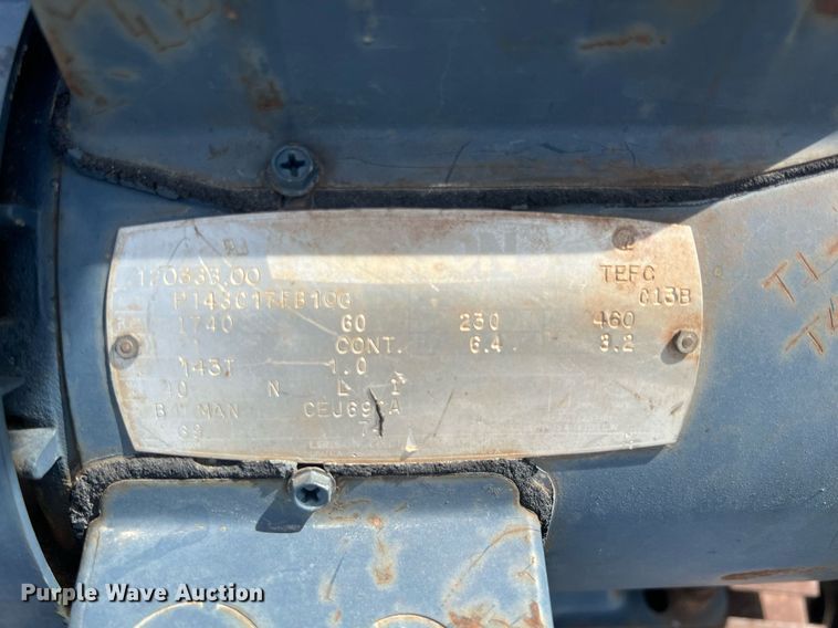 image for item MY9649 (7) pump jacks