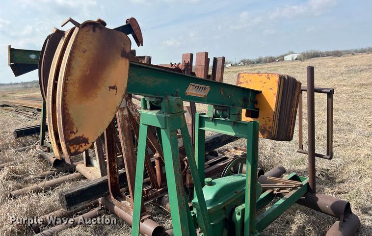 image for item MY9649 (7) pump jacks