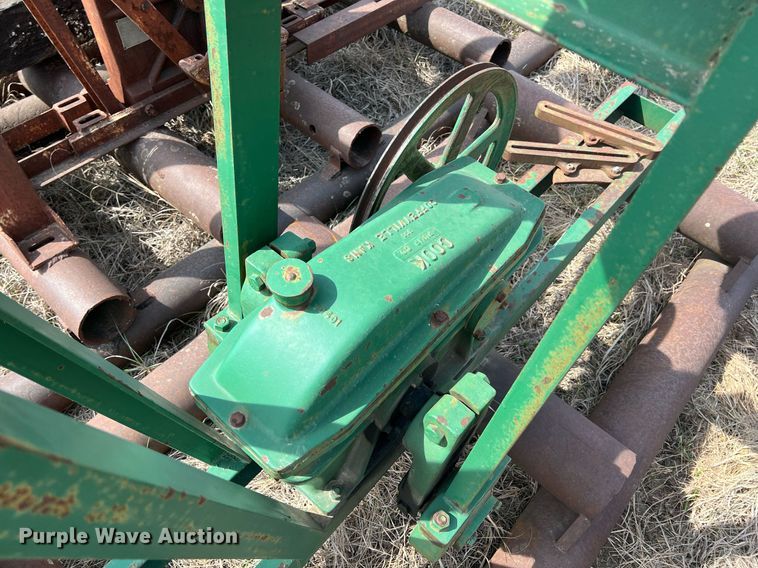 image for item MY9649 (7) pump jacks