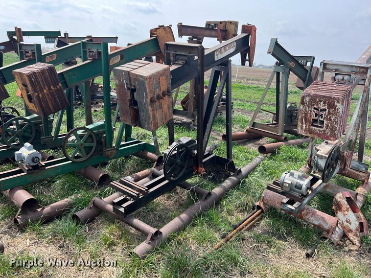 image for item MY9652 (14) pump jacks