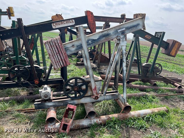 image for item MY9652 (14) pump jacks