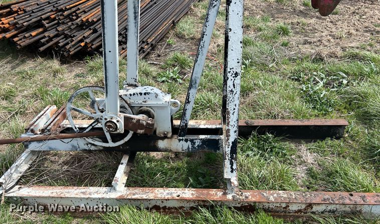 image for item MY9652 (14) pump jacks