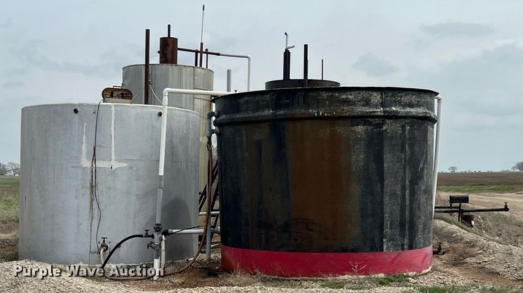 image for item MY9656 (7) tanks