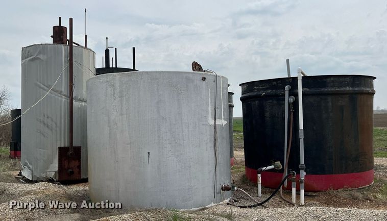 image for item MY9656 (7) tanks