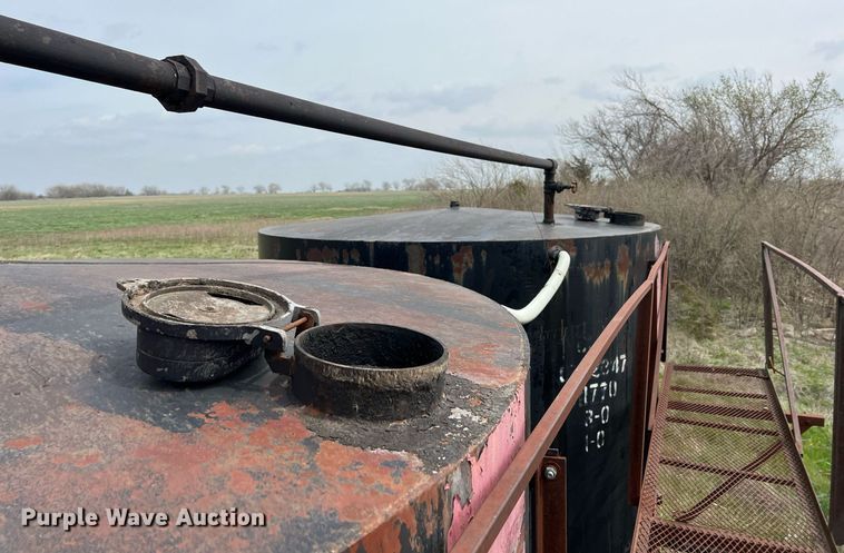 image for item MY9656 (7) tanks