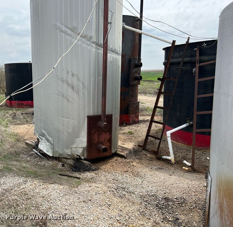 image for item MY9656 (7) tanks