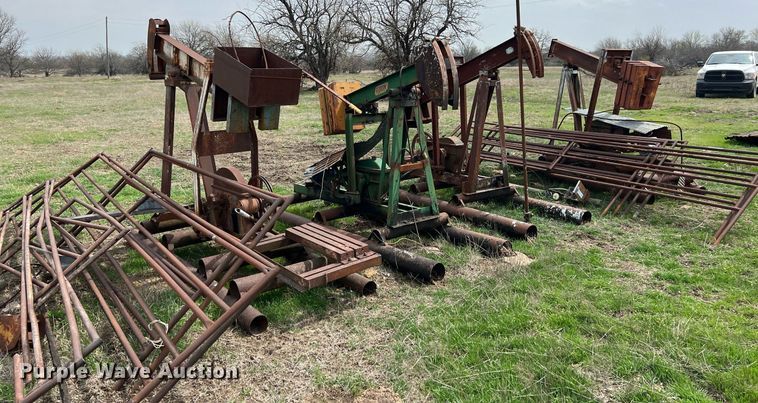 image for item MY9662 (4) pump jacks