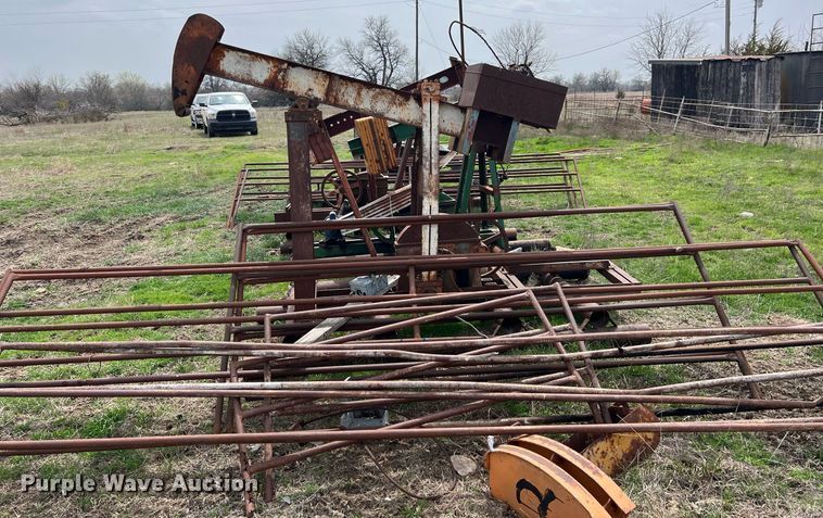 image for item MY9662 (4) pump jacks